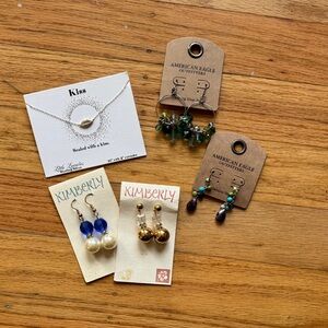 ⚡️SALE⚡️ Semi-precious Earrings and Necklace Set